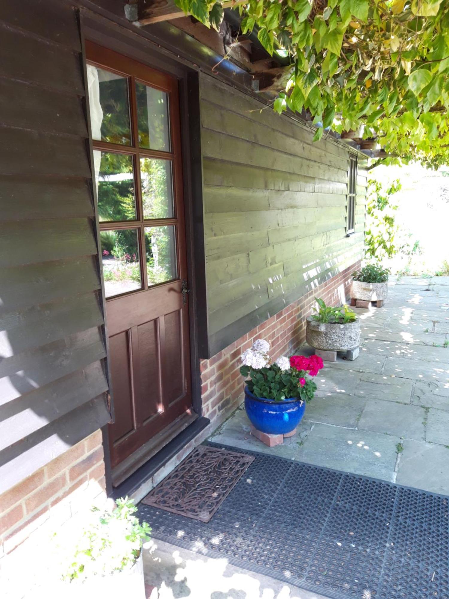 The Barn - Quiet Location Villa Ashford  Bagian luar foto